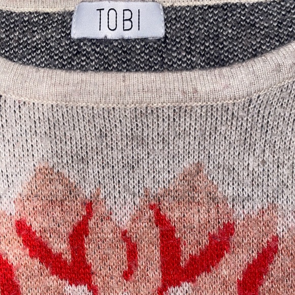 Tobi Sweater - Picture 4 of 4